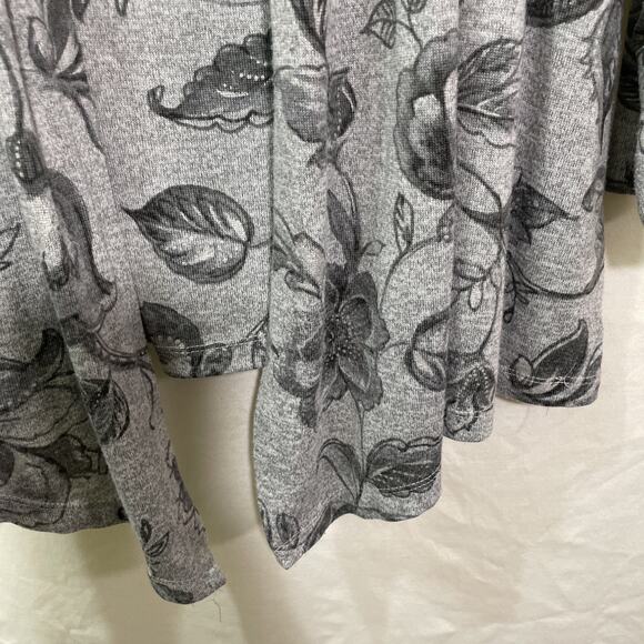 Alfred Dinner 2X One Piece Cardigan Over Connected Tank Grays With Silver Accent - Picture 6 of 8